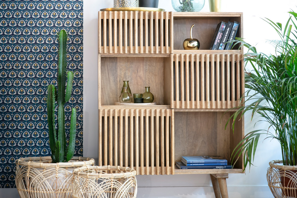 Credenza alta in mango con porte scorrevoli ALBA