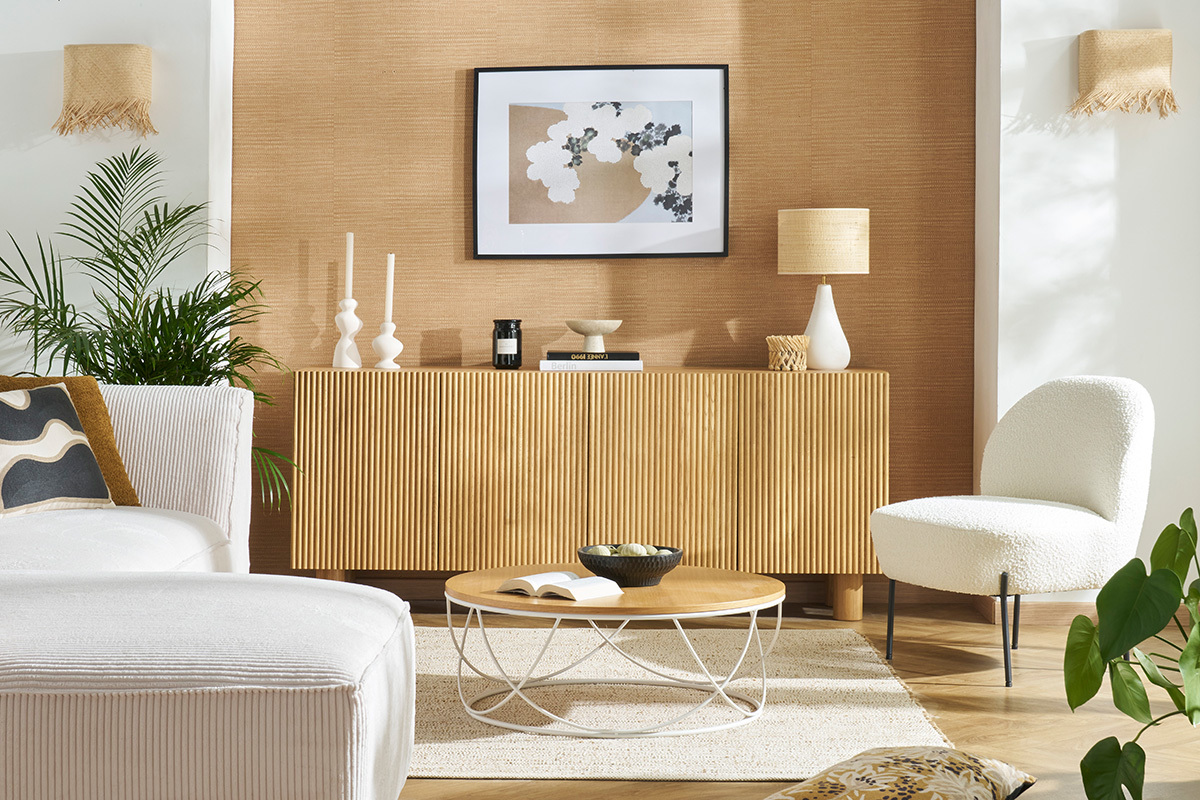 Credenza design in legno chiaro massello di rovere con incisioni 4 ante L180 cm GOSHI