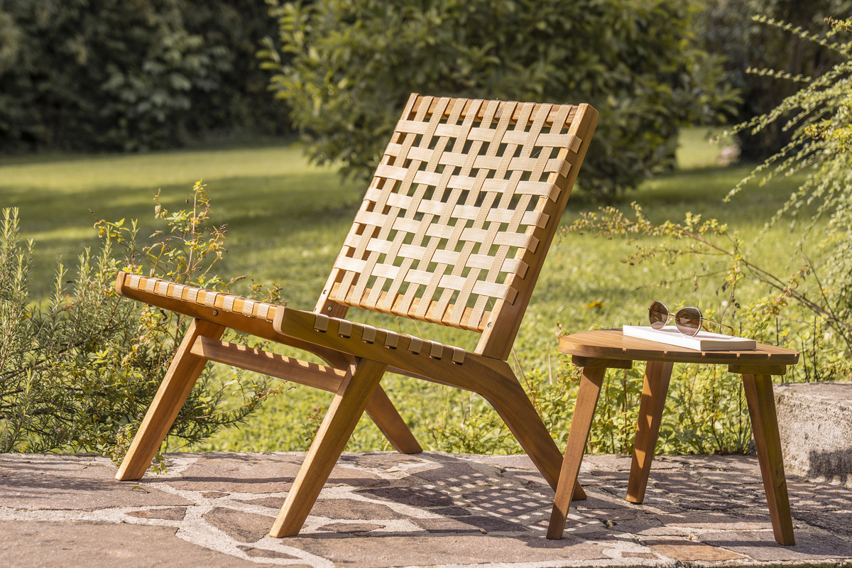 Poltrona da giardino in legno massello e strisce beige LUCEA