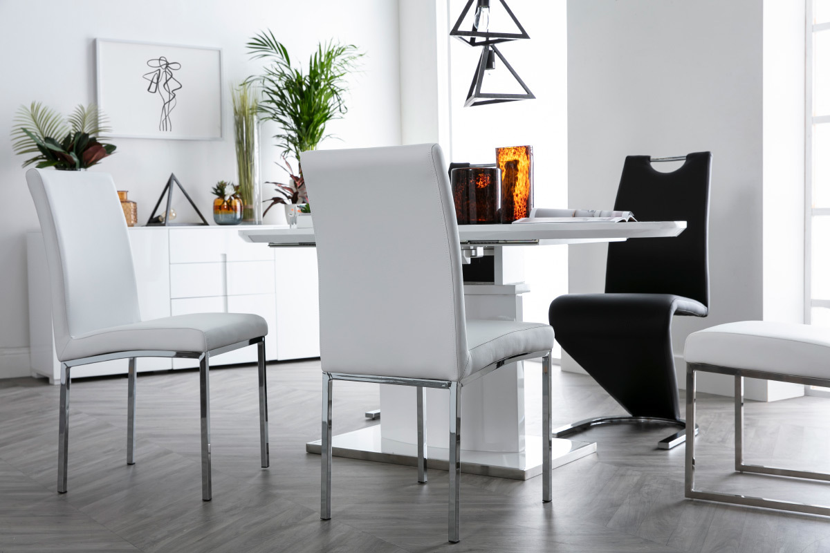 Set di 2 sedie design poliuretano bianco SIMEA